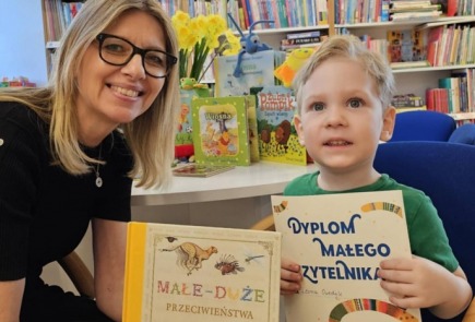 "MAŁA KSIĄŻKA - WIELKI CZŁOWIEK"