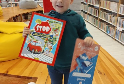 "MAŁA KSIĄŻKA - WIELKI CZŁOWIEK"